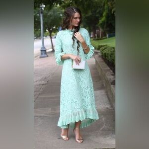 Dainty Jewell’s Dress
Mint Lace Hamptons Dinner Dress